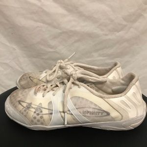 Nfinity vengeance cheer shoes